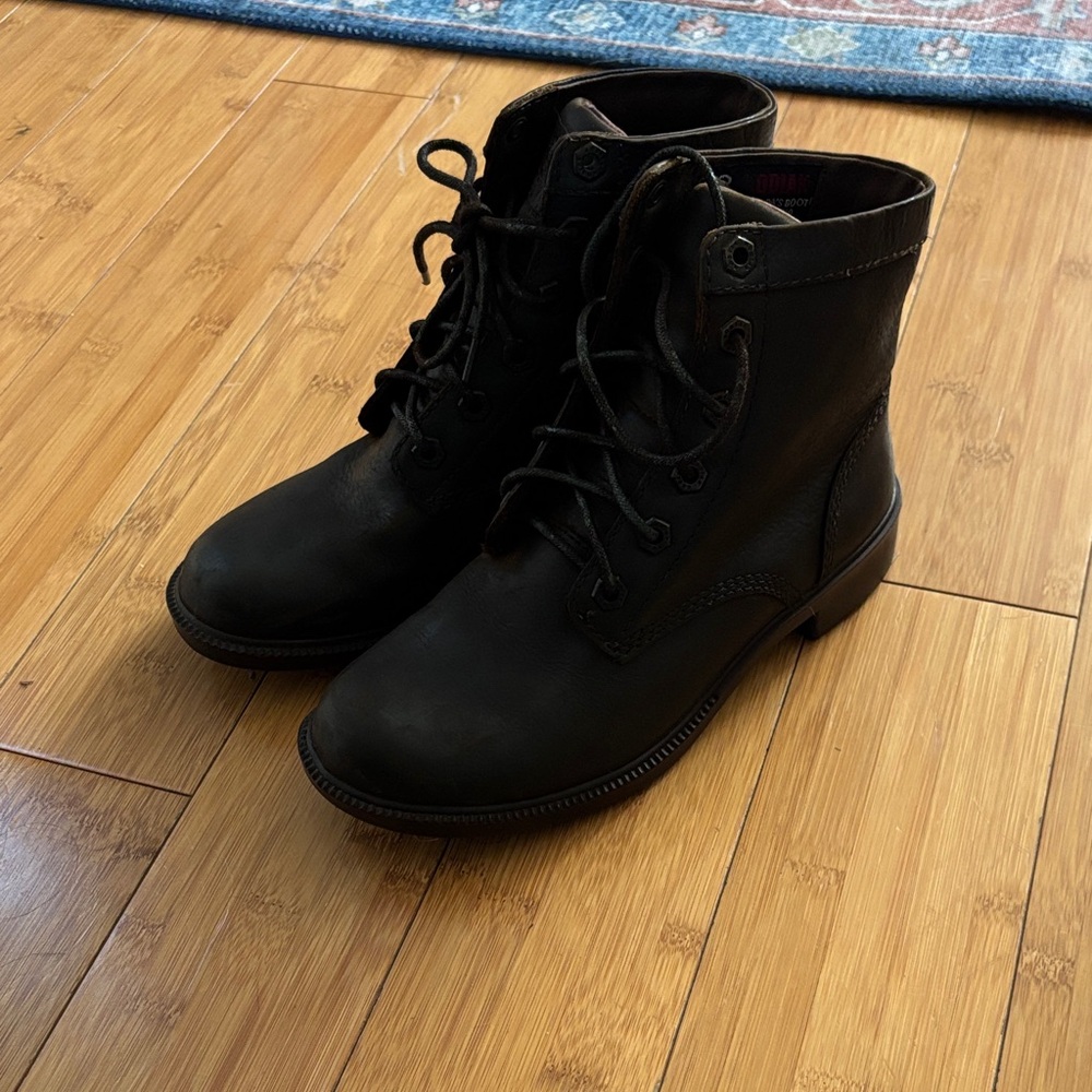 Kodiak Brown Women's Boots